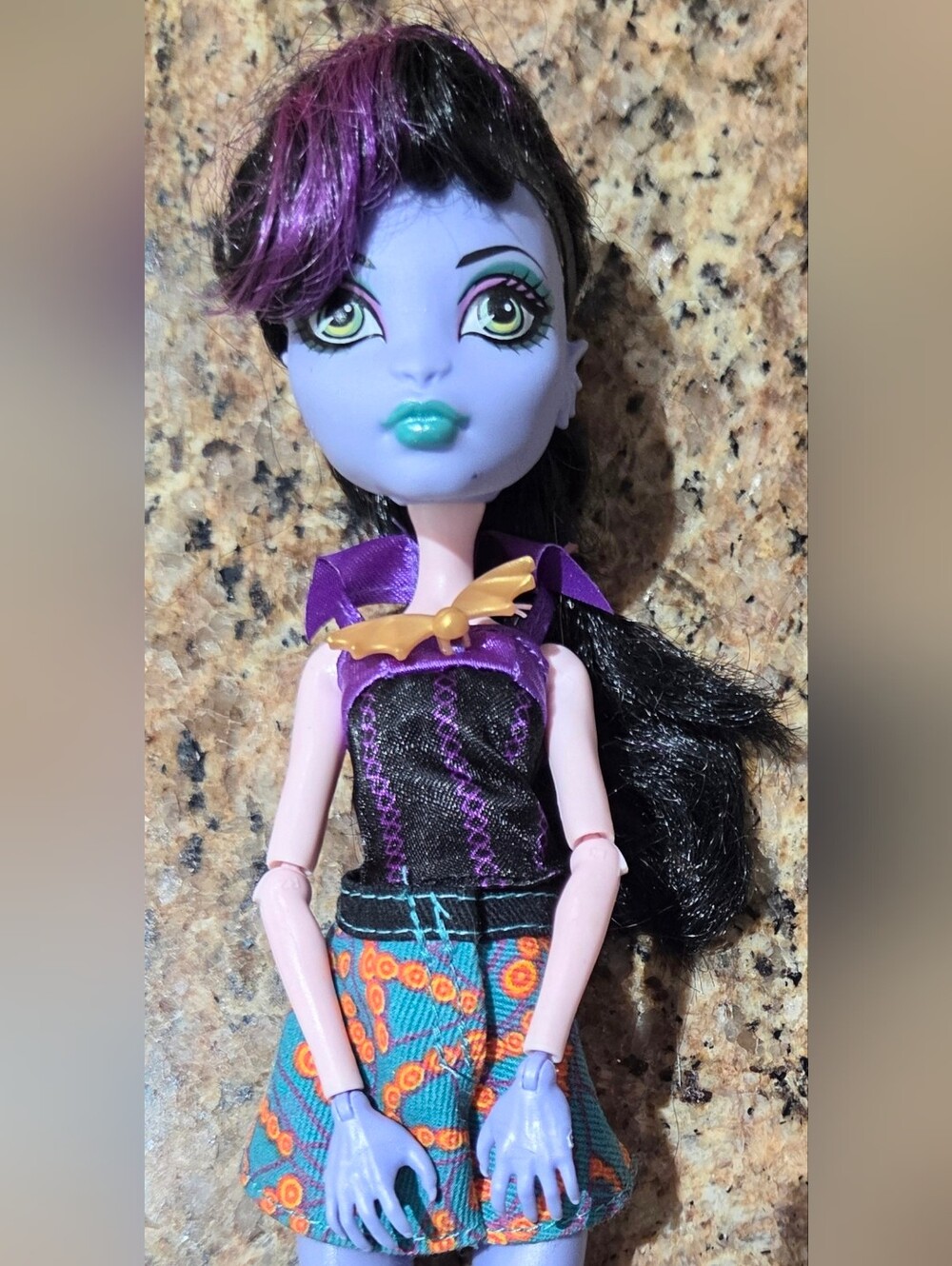 Monster high doll sea monster create a monster 11" 1 Shoe Skirt Top Halloween
